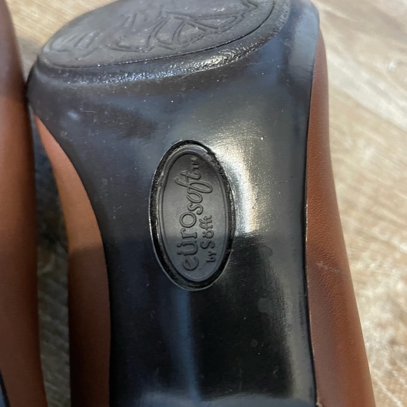 Women’s Heels / Shoes, euroSoft, Size 8 - Picture 6 of 14
